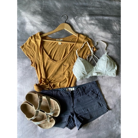 Frocket Tee - Picture 2 of 3